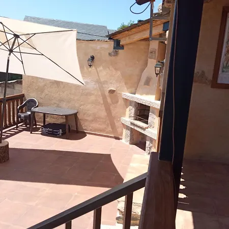 Casa La Ti Maria La Viuda * Riego de Lomba