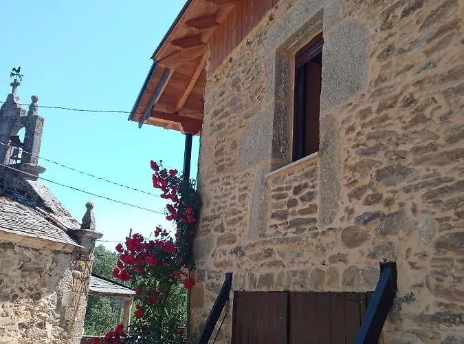 Casa La Ti Maria La Viuda Riego de Lomba